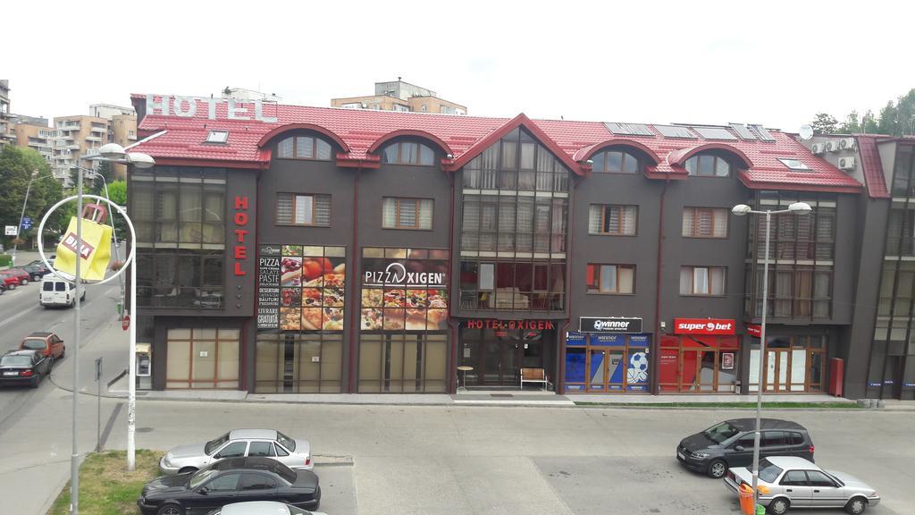 Hotel Oxigen Petrosani Bagian luar foto